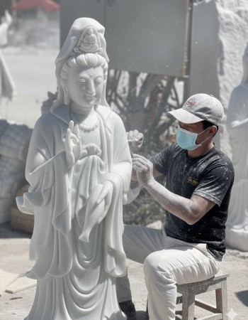 Tượng phật quan âm đá trắng nguyên khối cao 1.25m T250