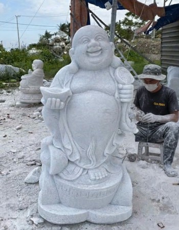  Tượng di lặc đứng đá trắng cầm thỏi vàng tài lộc cao 80cm T246