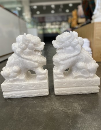 Cặp kỳ lân đá trắng cao 25cm , ngang 17cm T069