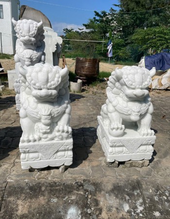 Cặp kỳ lân đá trắng nguyên khối cao 80cm, dài 51cm, ngang 40cm T021