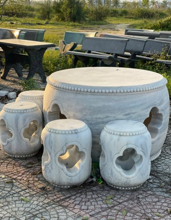 Bộ bàn ghế đá trắng nguyên khối - Bàn đường kính 1m cao 70cm -đk ghế 30cm -cao ghế 45cm T145