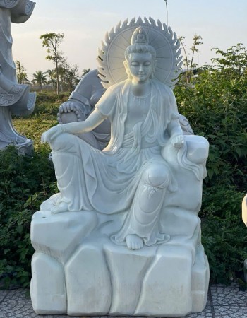 Tượng quan âm đá trắng nguyên khối cao 1.6m, ngang 90cm, dài 60cm T212 