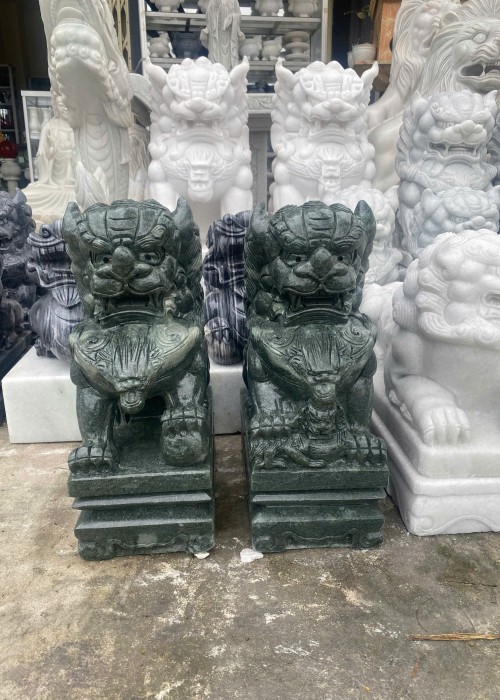 Cặp kỳ lân đá serpentine nguyên khối cao 55cm T109